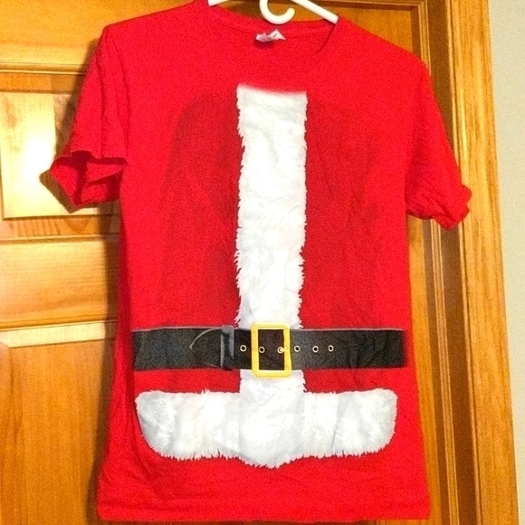 π Santa π
tee π - Picture 3 of 4